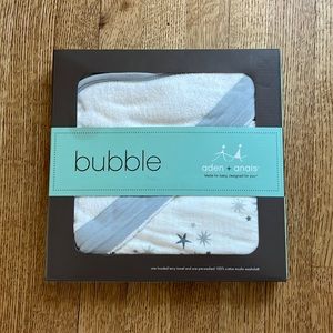 Aden + Anais hooded towel and wash cloth set